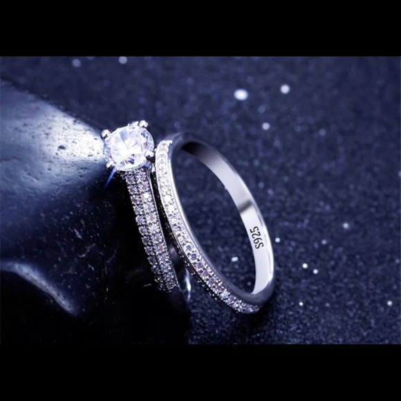 925 sterling silver ring - Picture 1 of 6